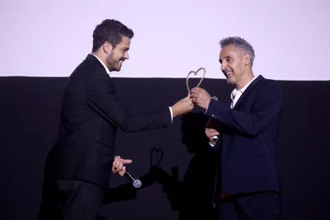 21.08.2024., Sarajevo, Bosna i Hercegovina - John Turturro, americki glumac, dobio je nagradu "Pocasno Srce Sarajeva" na 30. Sarajevo Film Festivalu. Nagradu mu je urucio direktor festivala Jovan Marjanovic, Photo: Armin Durgut/PIXSELL