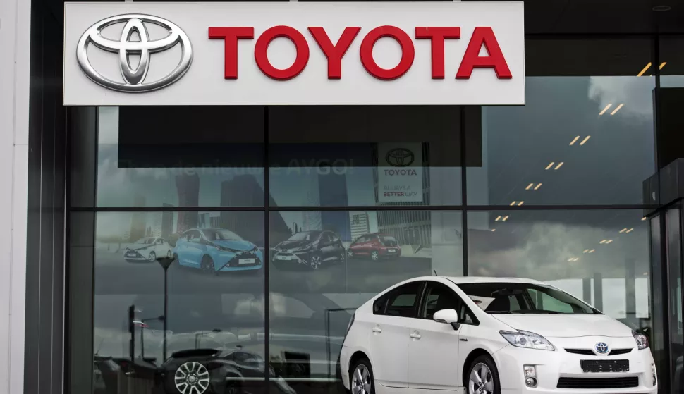 epa07070879 (FILE) - A Prius sits outside a Toyota dealer in the Hague, The Netherlands, 29 June 2016 (reissued 05 October 2018). Toyota announced on 05 October 2018 a recall for more than 2.4 million hybrid cars, including Prius models. Officials said, in rare cases the cars could fail to switch to a failsafe driving mode. EPA/MARTEN VAN DIJL