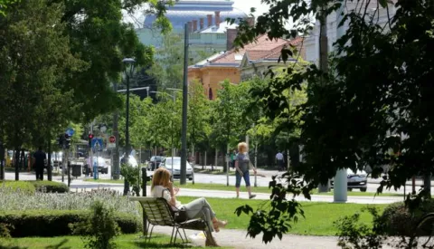 Osijek, 24. 05. 2022, Sakuntala park. Europska avenija, proljece. Slobodnjak, ilustracijasnimio GOJKO MITIĆ