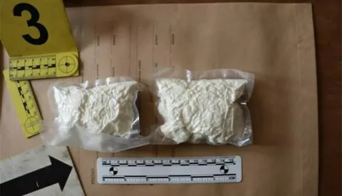 Rovinj, 03.02.2024. - Rovinjski policajci zaplijenili su 10,5 kilograma raznih droga, hašiša, marihuane i kokaina, u prostoru koji je koristio 51-godišnjak iz Rovinja, izvijestila je u subotu istarska policija. foto HINA/ PU istarska/ ml