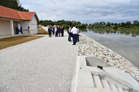 slavonija...Opatovac...25.09.2024.U organizaciji Ministarstva mora, prometa i infrastrukture – Uprave unutarnje plovidbe održana završna konferencija projekta "Izgradnja međunarodnog zimovnika na Dunavu u Opatovcu na 1314 rkm";foto Gordan Panić