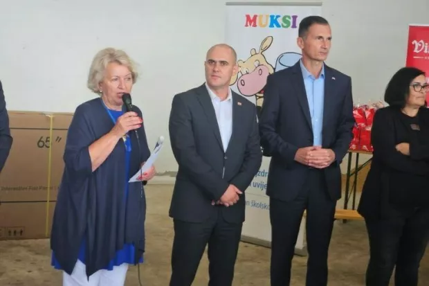 Ivanovci ĐakovačkiRujan 2024.Svjetski dan &scaron;kolskog mlijeka obilježen na farmi krava Agro-Bovis, obitelji Pavić