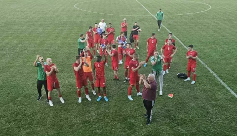 Nogometa&scaron;i Vardarca vjeruju u trobod i u Otoku