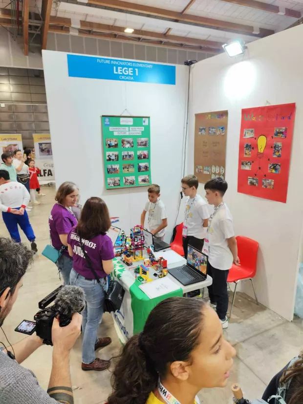 Osječki robotičari, Svjetska robotička olimpijada, O&Scaron; August &Scaron;enoa