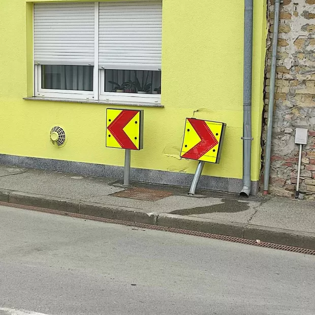 Prometna nesreća u Retfali na T križanju Čvrsničke i Kozjačke ulice u Osijeku.