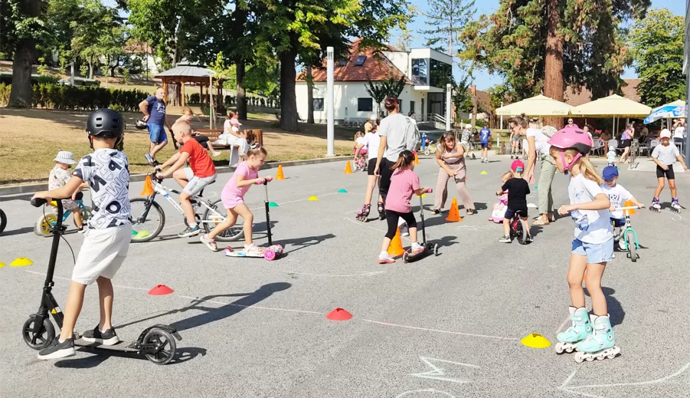 SLATINA, 10. rolijada DND-a Slatina, 24.08.2024., snimio Petar Žarković