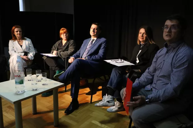 Osijek, 03. 10. 2024, Fakultet za odgojne i obrazovne znanosti Osijek, izložba otvorenje i panel rasprava; &Scaron;kola za demokraciju.snimio GOJKO MITIĆ