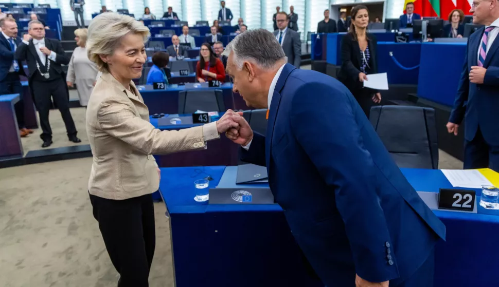 epa11650304 Hungarian Prime Minister Viktor Orban (R) greets European Commission President Ursula Von der Leyen (L) before delivering his speech at a plenary session for the presentation of the programme of activities of the Hungarian Presidency at the European Parliament in Strasbourg, France, 09 October 2024. EPA/CHRISTOPHE PETIT TESSON