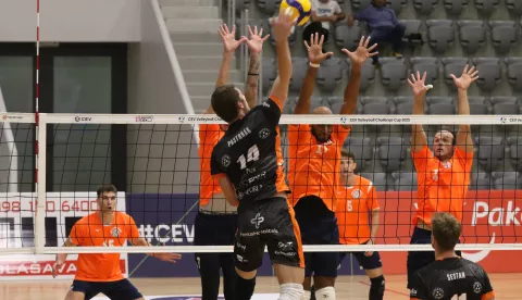 Osijek, 09. 10. 2024, SD Gradski vrt, mala dvorana. Odbojka, Mursa Osijek - Karlovarsko (Če&scaron;ka), Challange Cup.snimio GOJKO MITIĆ
