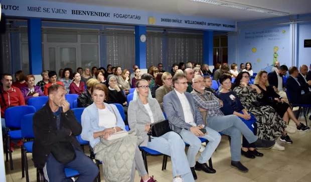 Dokumentarac o 219 godina &scaron;kole