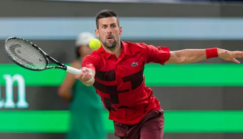 epa11654511 Novak Djokovic of Serbia in action during his Men's Singles quarterfinal match against Jakub Mensik of Czech Republic at the Shanghai Masters tennis tournament in Shanghai, China, 11 October 2024. EPA/ALEX PLAVEVSKI