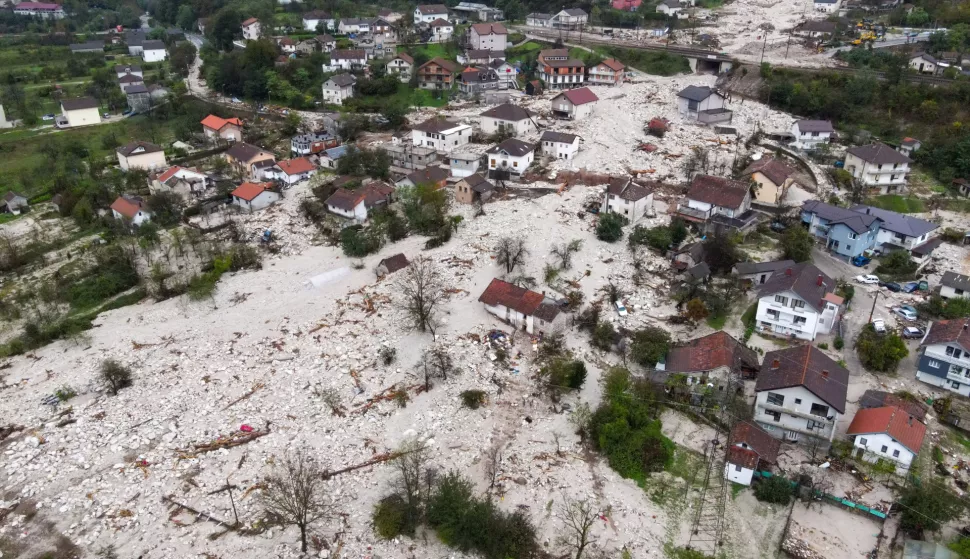 epa11642832 A picture taken with a drone shows damage caused by the flash floods in Donja Jablanica, Bosnia and Herzegovina, 05 October 2024. Central and southern parts of Bosnia and Herzegovina were hit by a severe rainstorm on 03 October 2024, which caused widespread flooding, closing roads, cutting electricity, and disrupting telecom signals. Rescue services in Jablanica and Kiseljak reported several people missing and called for army assistance, as access to Jablanica was completely blocked due to road and rail closures. 19 fatalities due to the flash floods have been confirmed so far by the regional government of Hercegovacko-Neretvanska county. EPA/NIDAL SALJIC