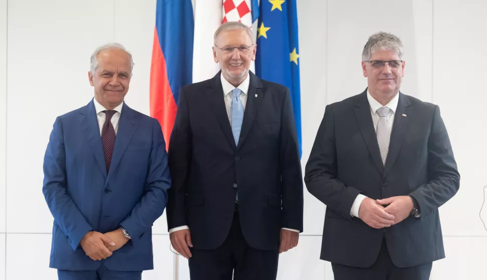 Zaprešić, 14.10.2024. - Trilateralan sastanak ministara unutarnjih poslova Hrvatske, Slovenije i Italije.Na fotografiji Matteo Piantedosi, Davor Božinović, Boštjan Poklukar.foto HINA/ Edvard ŠUŠAK/ es