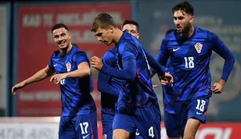 15.10.2024., Gradski stadion Ivan Kusek Apas, Koprivnica - Kvalifikacije za UEFA Europsko U-21 prvenstvo, skupina G, Hrvatska - Grcka. Nogometasi Hrvatske slave pogodak Luke Vuskovica za vodstvo 3:2. Franjo Ivanovic, Luka Vuskovic, Dion Drena Beljo Photo: Vjeran Zganec Rogulja/PIXSELL