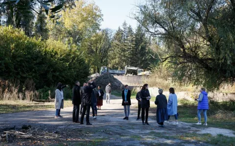 Započinju radovi na izgradnji, uređenju i revitalizaciji arheološkog lokaliteta Vučedol te radovi izgradnje komunalnog pristaništa i uređenje komunalne i turističko-ugostiteljske infrastrukture