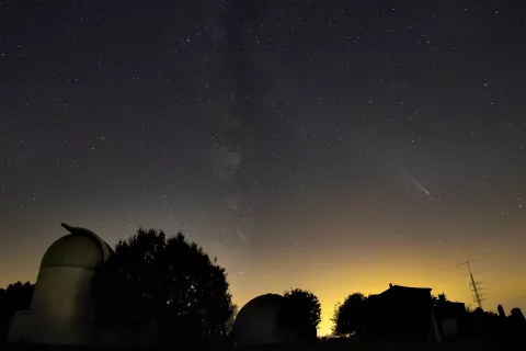 Pogled na zapad s Zvjezdarnice Vi&scaron;njan nakon zalaska Sunca