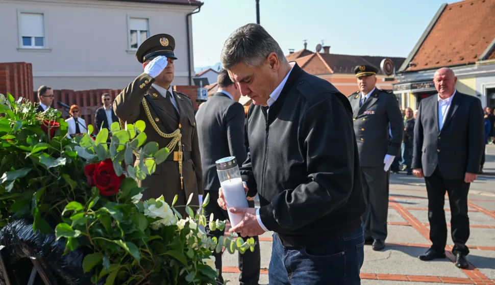 Požega, 26.10.2024. - Predsjednik Republike i vrhovni zapovjednik Oružanih snaga RH Zoran Milanović položio je vijenac kod Spomen obilježja poginulim pripadnicima 123. brigade Hrvatske vojske. Na fotografiji Zoran Milanović. foto HINA/ Ured predsjednika Republike Hrvatske/Filip Glas/ tm