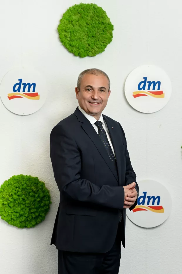 DM prema&scaron;io pola milijarde eura prometa u poslovnoj godini 2023./2024. Na slici direktor dm-a Mirko Mrakužić