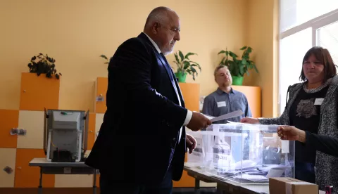 epa11686301 Boyko Borissov, the leader of GERB, casts his vote at a polling station during the country's parliamentary elections in Sofia, Bulgaria, 27 October 2024. Bulgaria, a member of the EU and NATO, is holding its 7th general election from April 2021. The Balkan country, the poorest in the European Union (EU) and considered one of the most corrupt in Europe, is increasingly in need of an executive that responds to important challenges, such as its entry into the euro area or its full access to the Schengen area, to the free movement of the community. EPA/VASSIL DONEV