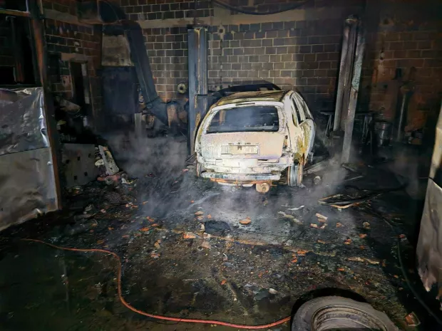 U eksploziji i požaru te&scaron;ko ozlijeđen mladi automehaničar (27)