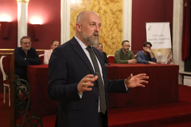 Filip &Scaron;ovagović: I danas otkrivamo nove stvari koje su upisane u očev tekst