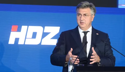 &Scaron;ibenik, 20.10.2024. - HDZ održava XXI. Opći sabor na kojem će se usvojiti izmjene i dopune Statuta te izabrati 21 član Predsjedni&scaron;tva i 40 članova Nacionalnog odbora. Na fotografiji Andrej Plenković.foto HINA/ Mario STRMOTIĆ/ ml
