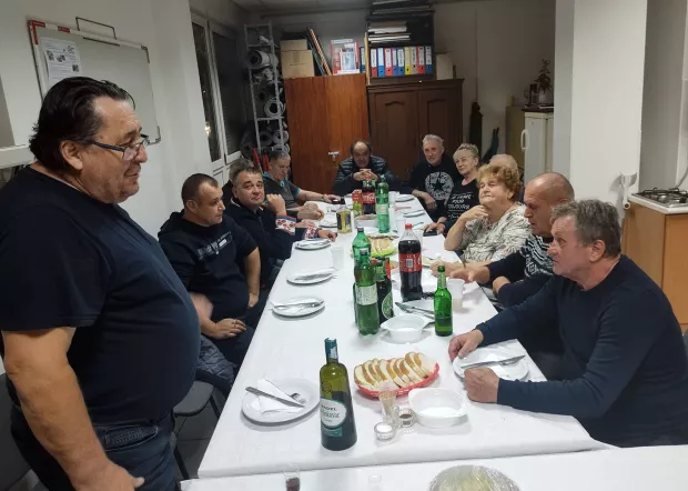 Udruga majstora kotlića već 30 godina čuva tradiciju pripremanja jela