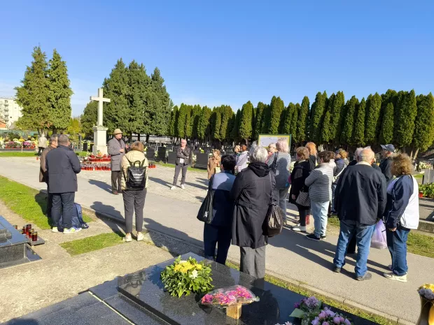 Retfalačko je groblje puno životnih priča