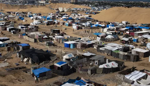 epa11618570 A view of tents at a camp for displaced people in Khan Yunis camp, southern Gaza Strip, 22 September 2024. According to the UN, at least 1.9 million people (or nine in ten people) across the Gaza Strip are internally displaced, including people who have been repeatedly displaced. Since October 2023, only about 11 percent of the Gaza Strip has not been placed under Israeli-issued evacuation orders, the UN aid coordination office OCHA said. More than 41,300 Palestinians and over 1,400 Israelis have been killed, according to the Palestinian Health Ministry and the Israel Defense Forces (IDF), since Hamas militants launched an attack against Israel from the Gaza Strip on 07 October 2023, and the Israeli operations in Gaza and the West Bank which followed it. EPA/HAITHAM IMAD