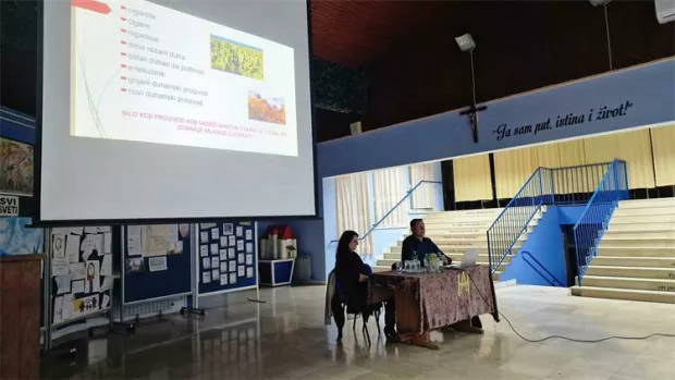 Pojasnili &scaron;tetnosti nikotinskih vrećica