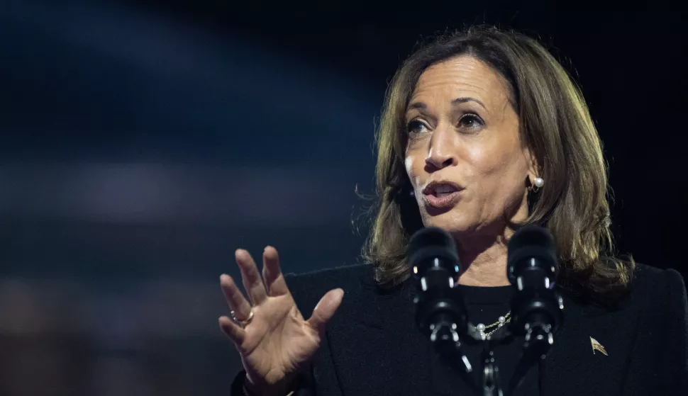 epa11701908 US Vice President and Democratic presidential nominee Kamala Harris addresses supporters at a campaign event in Philadelphia, Pennsylvania, USA, 04 November 2024. US Vice President and Democratic Presidential Nominee Kamala Harris is holding an election eve concert and rally in Philadelphia. Election polls show that the presidential race between Harris and Republican nominee former President Donald Trump is extremely close. EPA/DAVID MUSE