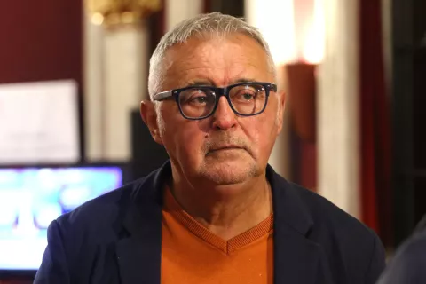 Osijek, 06. 11. 2024, HNK, foaje. Promocija knjige "Globalizacija i Europa na raskrižju", Anđelka Milardovića.snimio GOJKO MITIĆ