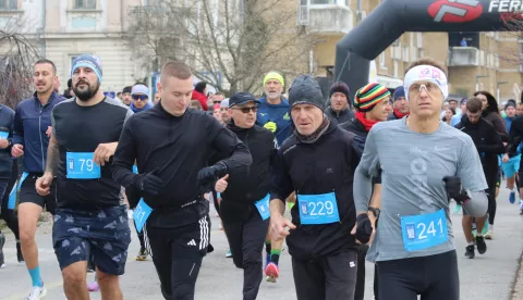 Osijek, 01. 12. 2024, Promenada kod Picassa. Start utrke i prvi dolasci na cilj, utrke Osijek trči - i ti to možeš, daruj svoje kilometre.snimio GOJKO MITIĆ