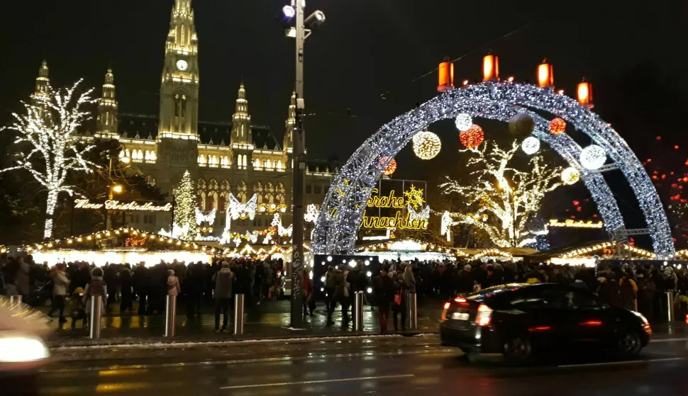 Advent u BečuUmjesto razglednice: Beč, Austrija, 2024.obiteljski album