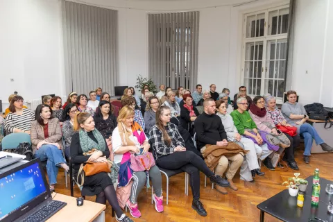 04.12.2024., Osijek - Knjizevni susret s Marinom Vujcic i predstavljanje knjige "Sigurna kuca". Photo: Borna Jaksic/PIXSELL