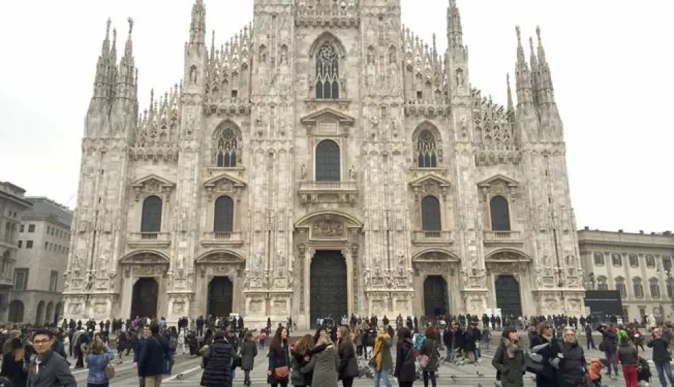 Milano, 22.11.2015. - Na fotografiji Milanska katedrala (Duomo di Milano).foto HINA/Damir HAINSKI/mm