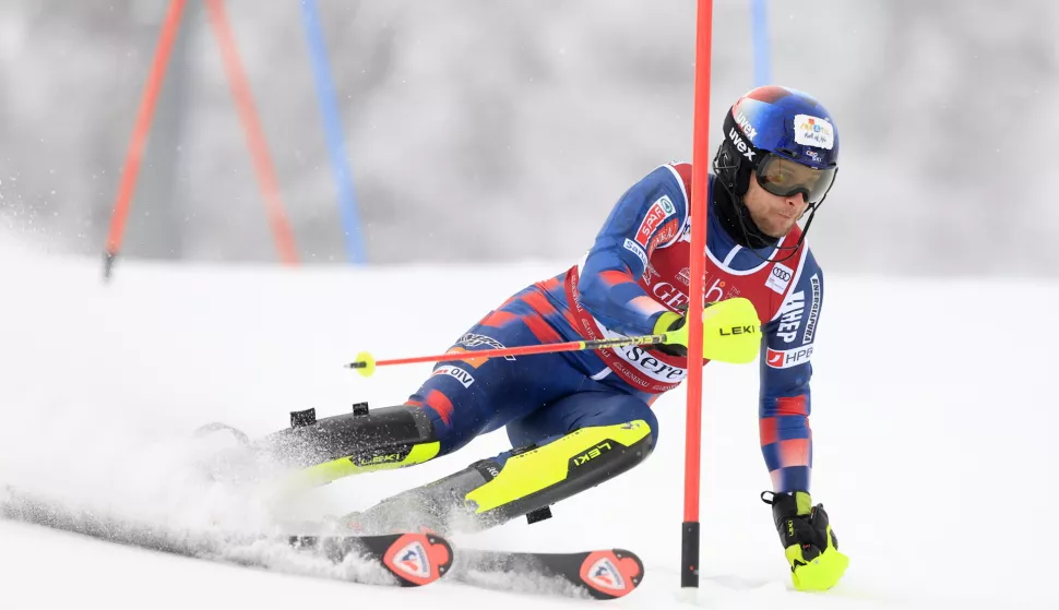 epa11778182 Samuel Kolega of Croatia in action during the first run of the Men's Slalom race of the FIS Alpine Skiing World Cup in Val d'Isere, France, 15 December 2024. EPA/GUILLAUME HORCAJUELO