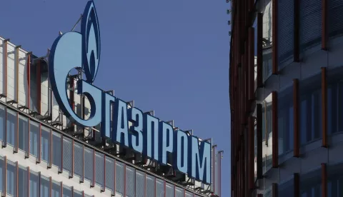 epa10083540 A Gazprom office in St. Petersburg, Russia, 21 July 2022. Gas deliveries through Russia-Germany pipeline Nord Stream 1 resumed on 21 July following a scheduled 10-days maintenance pause. EPA/ANATOLY MALTSEV