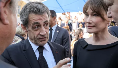 epa06854586 Former French President Nicolas Sarkozy and his wife Carla Bruni arrive to attend the burial ceremony for former French politician and Holocaust survivor Simone Veil at the Pantheon in Paris, France, 01 July 2018. Former Health Minister, Simone Veil, who passed away on June 30, 2017 became president of the European Parliament and one of France's most revered politicians by advocating the 1975 law legalising abortion in France. She will be only the fifth woman buried at the monument to France's dignitaries, where she will be laid to rest at the Pantheon with her husband Antoine, a high-ranking civil servant who died in 2013. EPA/LUDOVIC MARIN/POOL MAXPPP OUT