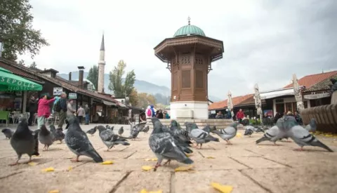 19.10.2016., Sarajevo - Prizori zivota u Sarajevu. Sebilj - drvena fontana u pseudo-otomanskom stilu u centru Bascarsije. Photo: Davor Puklavec/PIXSELL------tri stupca novosti