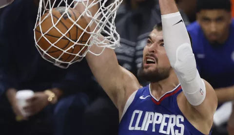 epa10939686 LA Clippers center Ivica Zubac dunks the ball during the first quarter of the NBA basketball game between the Portland Trail Blazers and the Los Angeles Clippers at Crypto.com Arena in Los Angeles, California, USA, 25 October 2023. EPA/CAROLINE BREHMAN SHUTTERSTOCK OUT