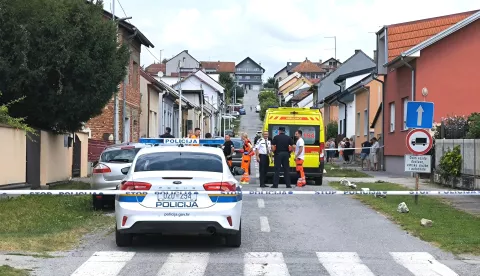 Daruvar, 22.07.2024. - Petero ljudi ubijeno je u ponedjeljak u Domu za starije i nemo?ne osobe u Ma?urani?evoj ulici u Daruvaru. foto HINA/ Nikola BLA?EKOVI?/ lsd