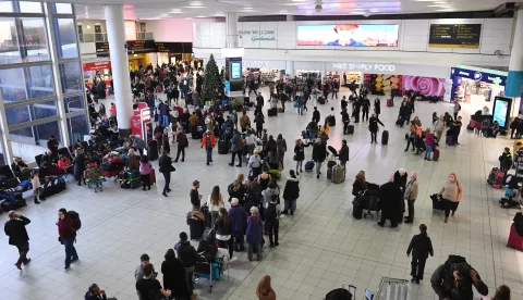 epa07241488 Passengers wait within Gatwick airport in south London, Britain, 20 December 2018. According to media reports, the runway for Gatwick Airport was shut down by authorities after sightings of drones flying near the airport. The presence of the drones appears to be an intentional effort to disrupt air traffic at the airport, and caused the suspension of all flights in and out of the airfield. EPA/FACUNDO ARRIZABALAGA