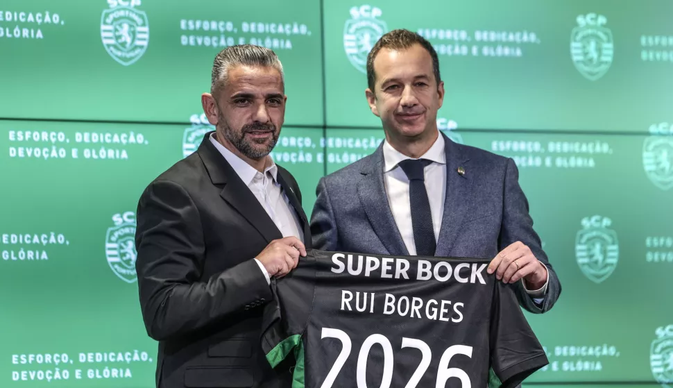 epa11793741 Sporting's President Frederico Varandas (R) poses with Rui Borges, Portuguese former coach of Vitoria Guimaraes, during the latter's presentation as Sporting Lisbon's new head coach, at Alvalade Stadium, in Lisbon, Portugal, 26 December 2024. EPA/TIAGO PETUINGA