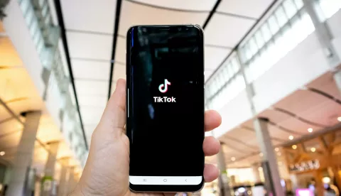 tik tok, mobitel