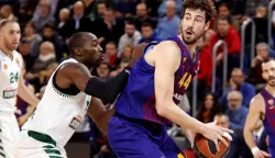 epa07276233 FC Barcelona Lassa's Ante Tomic (R) in action against Panathinaikos OPAP's Stephane Lasme (L) during a EuroLeague basketball match between FC Barcelona Lassa and Panathinaikos OPAP at the Palau Blaudrana in Barcelona, Spain, 11 January 2019. EPA/Toni Albir