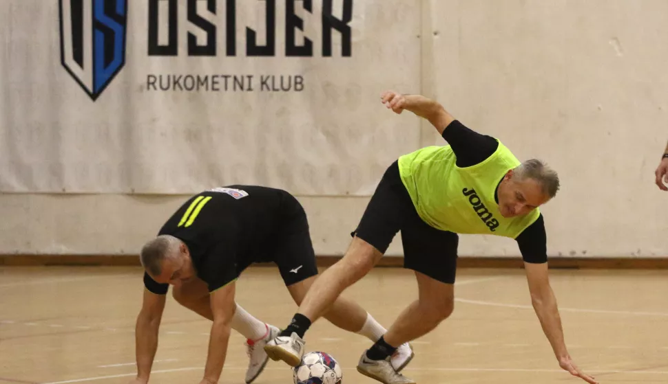 Osijek, 29. 12. 2024, SD Zrinjevac, malonogometni turnir, Zimko uz Favbet. V45+ Carletto Stara Mo&scaron;a - HOS.snimio GOJKO MITIĆ