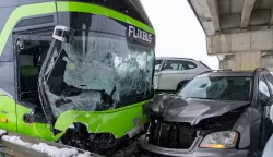 03.01.2025., Gospic - Prometna nesreca na A1 kod cvora Gospic u kojoj je sudjelovao autobus i vise osobnih vozila. Na svu srecu bez ozlijedjenih. Photo: Hrvoje Kostelac/PIXSELL