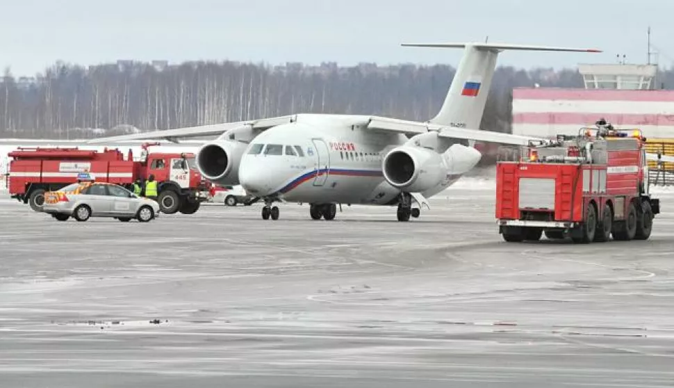 epa06514814 (FILE) - A Russian An-148 aircraft sits on the tarmac after an emergency landing on Pulkovo airport in St. Petersburg, Russia, 24 February 2012 (reissued 11 February 2018). According to reports, an Antonov An-148 airplane with 71 people aboard has disappeared from the radar on 11 February 2018, shortly after taking off from Domodedovo airport. EPA/ANATOLY MALTSEV *** Local Caption *** 50231225