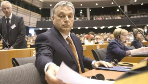 epa05928942 Hungarian Prime Minister Viktor Orban at the start of a mini plenary session of the European parliament in Brussels, Belgium, 26 April 2016. The session will focus on the political situation in Hungary, including legislative measures that could force the closure of the Central European University in Budapest. EPA/OLIVIER HOSLET